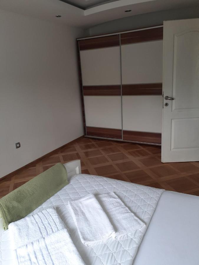 Apartamento Loznicki Stan Na Dan 2 - Stan Na Dan Loznica Exterior foto